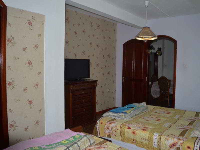 Le Bamboo Guesthouse Маэбур Экстерьер фото