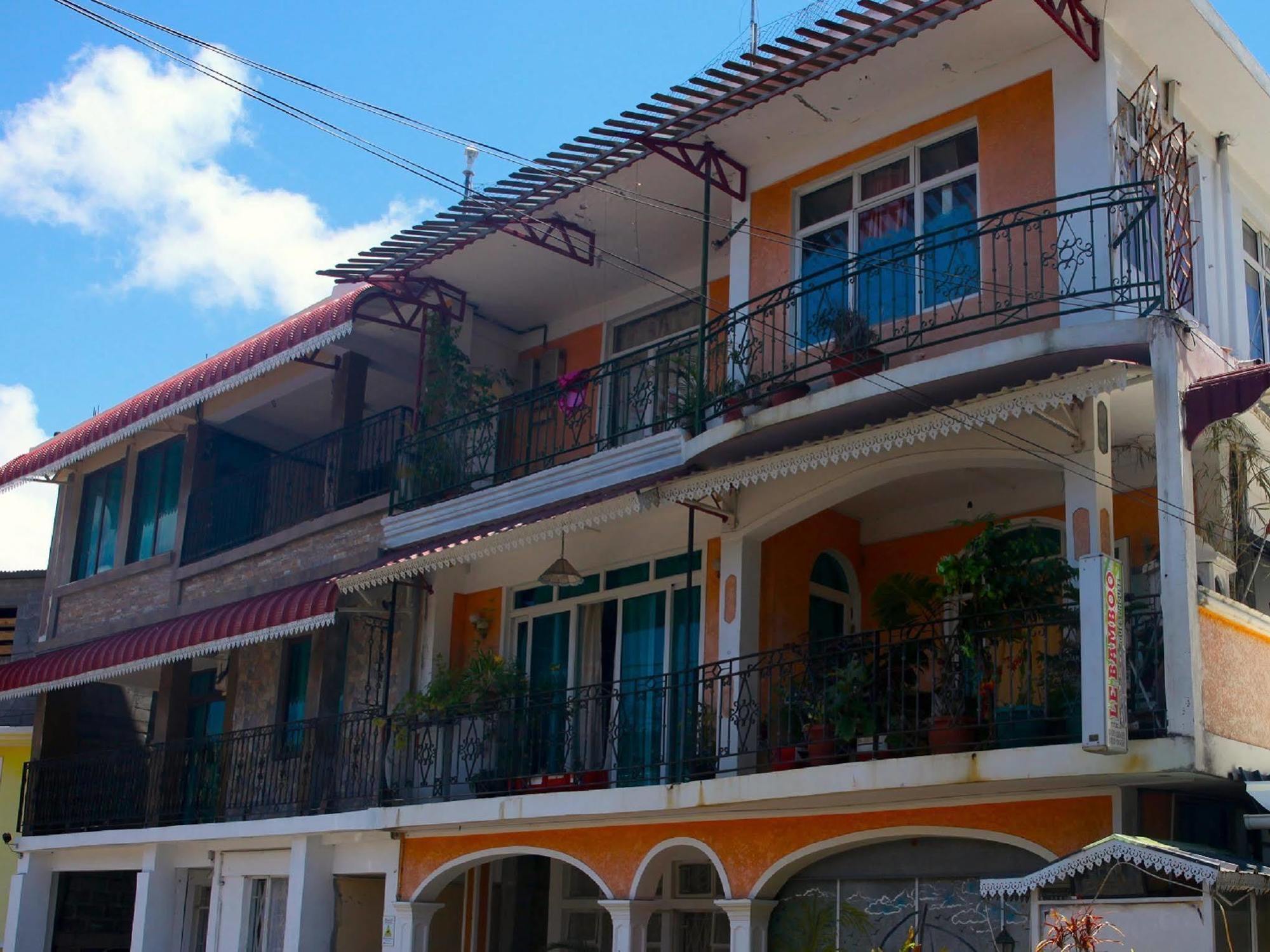 Le Bamboo Guesthouse Маэбур Экстерьер фото