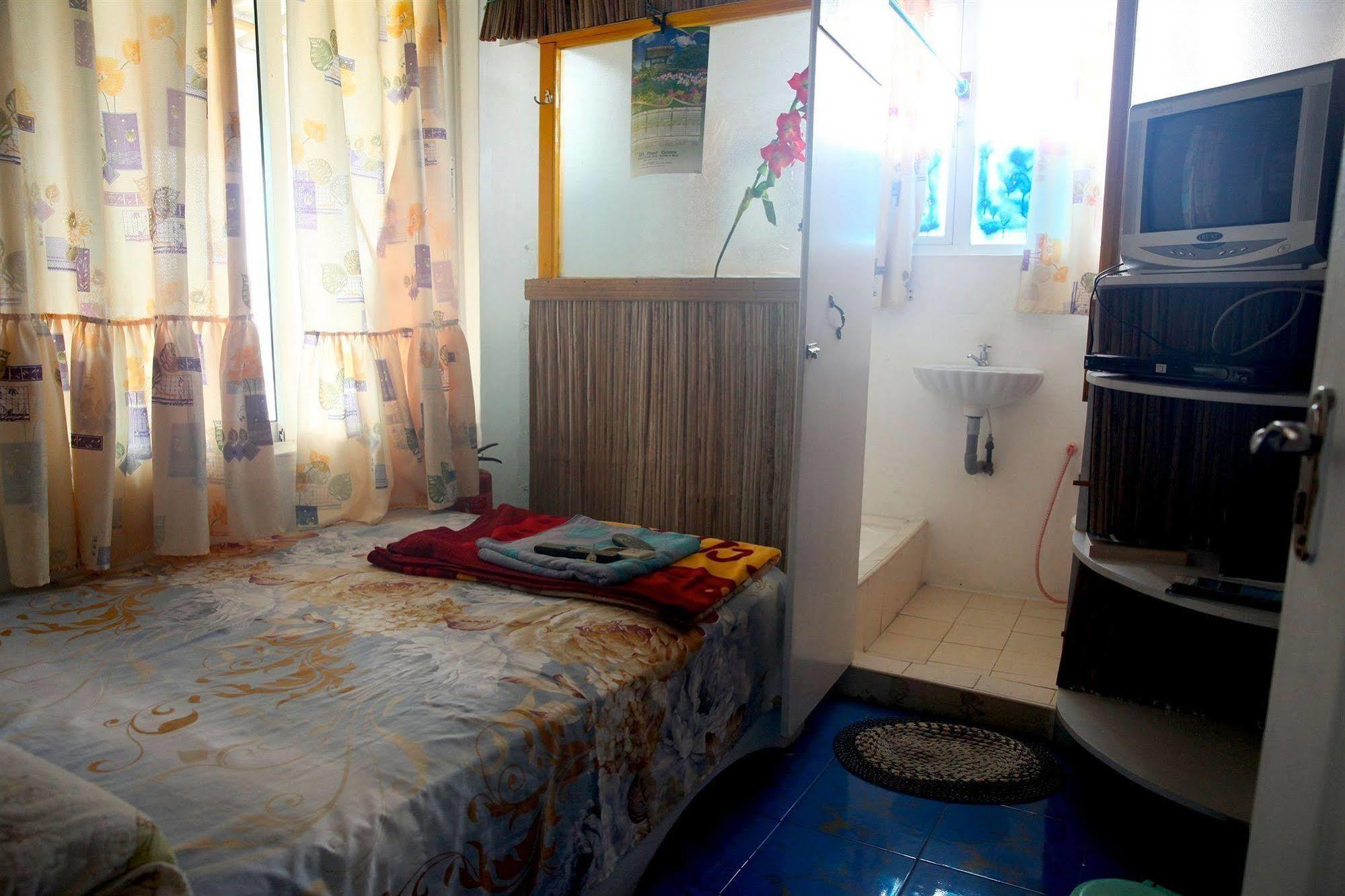 Le Bamboo Guesthouse Маэбур Экстерьер фото